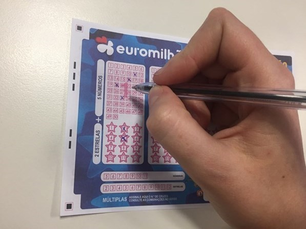 1º prémio do Euromilhões sai em Portugal